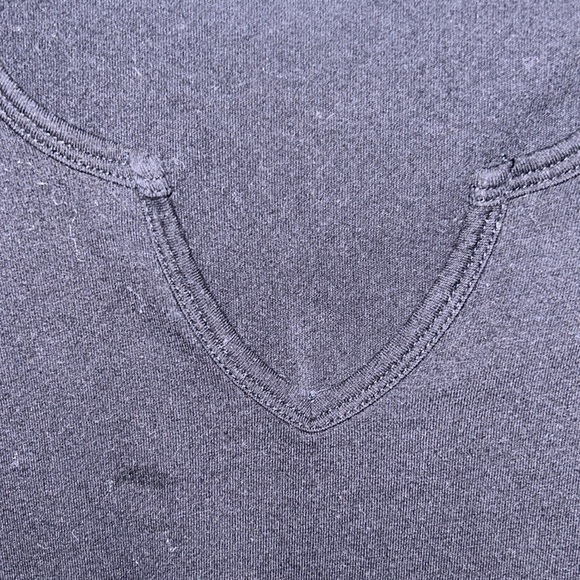 Black Cutout Neckline Crop - Picture 3 of 3